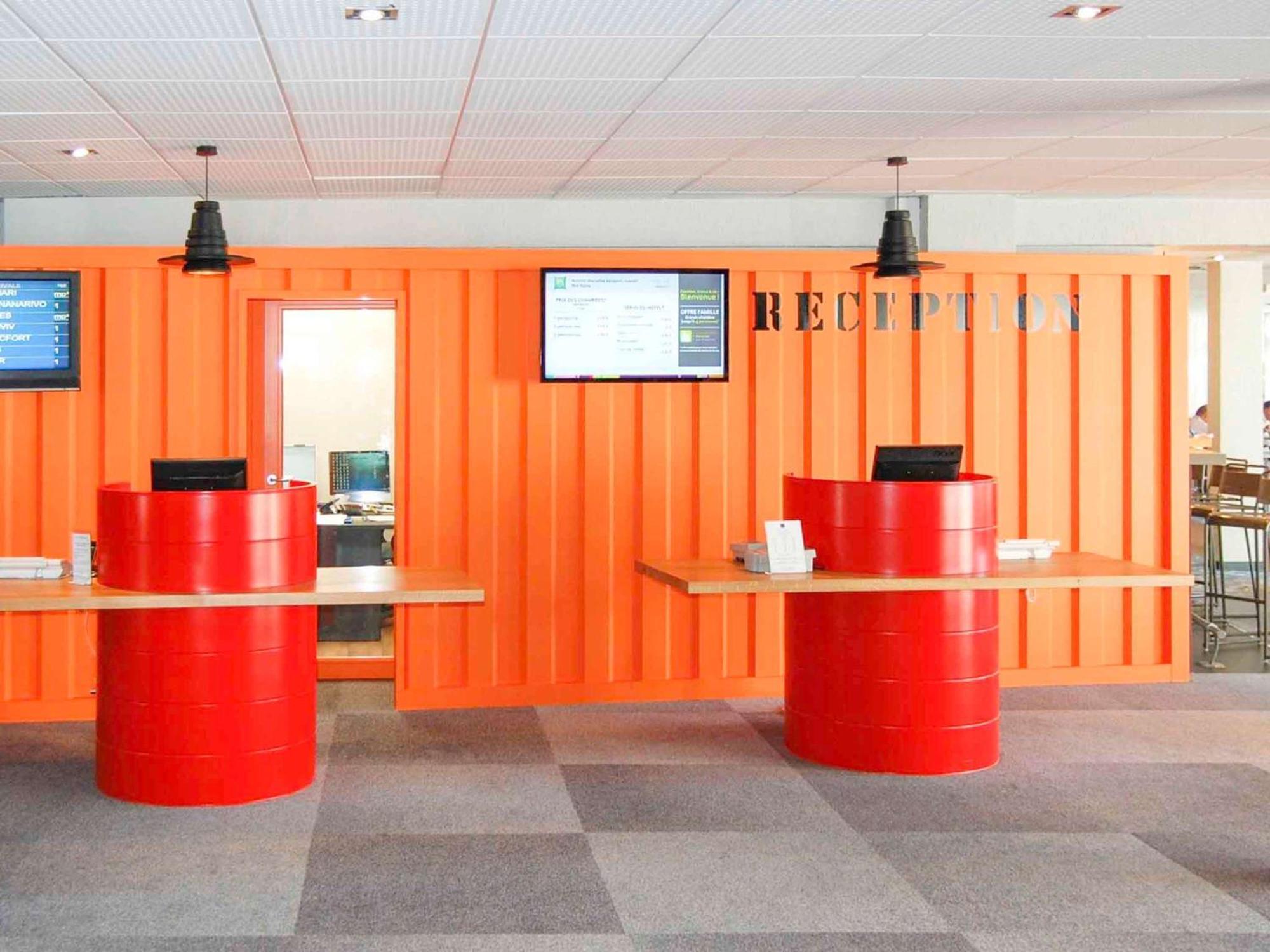 Ibis Styles Marseille Aeroport Vitrolles (Bouches-du-Rhone) Exterior foto